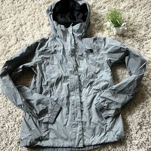 The North Face dry vent women's outer activewear outdoors rain hiking co…